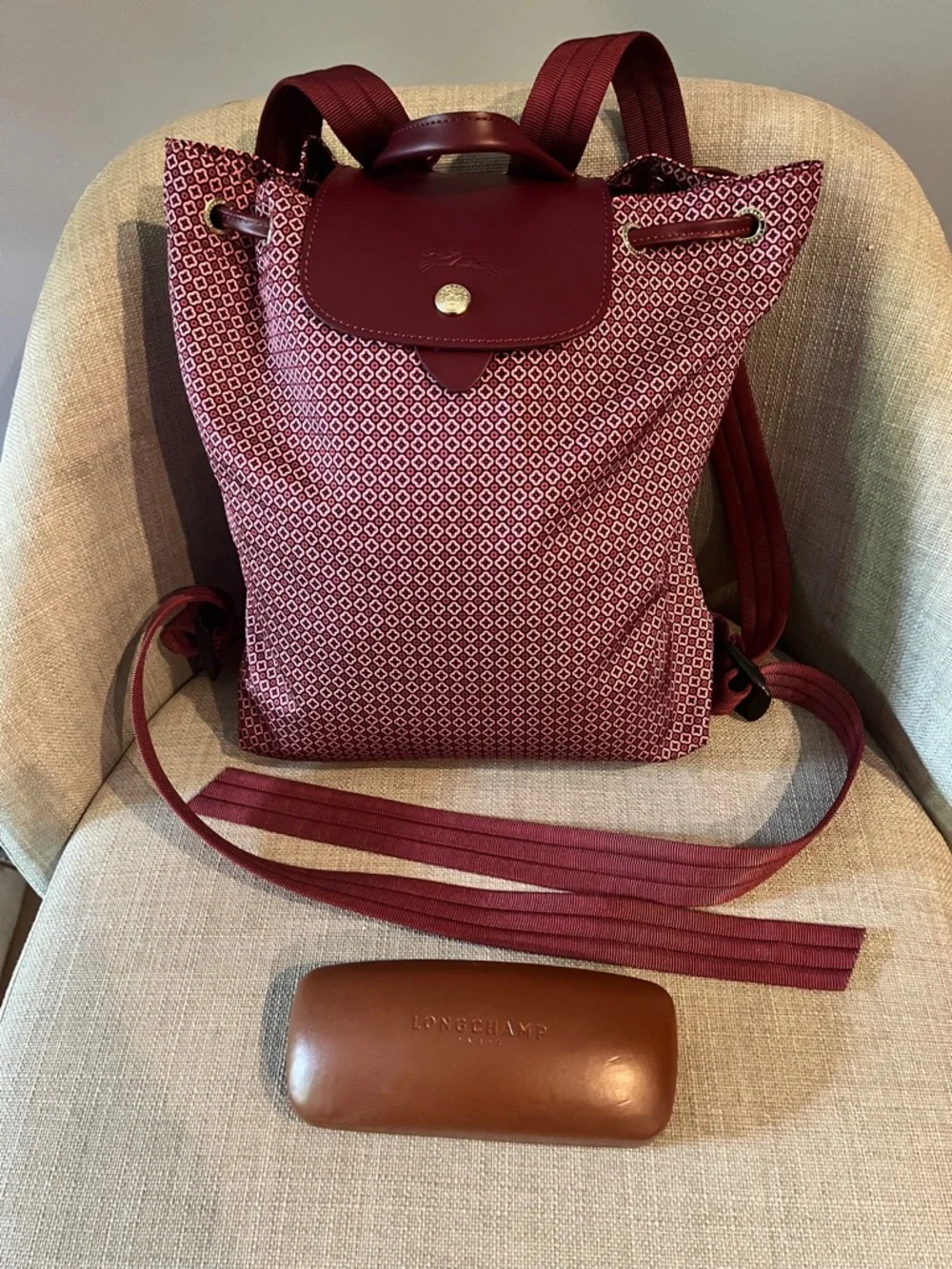 Longchamp Le Pliage Dandy Backpack in Red Fig Color w/a Brown Eyeglass Case EUC